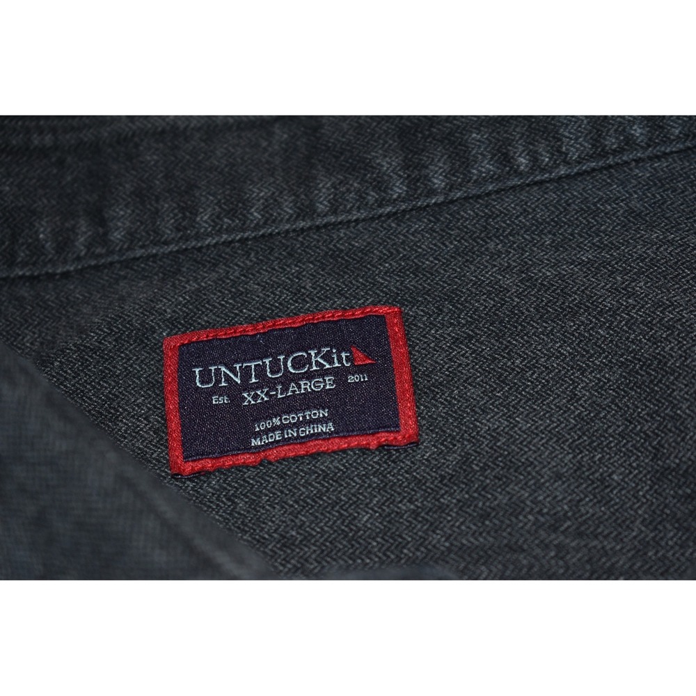 UNTUCKit Button Down Mens XXL 2XL Charcoal Grey Herringbone Flannel Long Sleeve - Picture 3 of 7